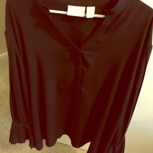 NWOT Chico’s black blouse